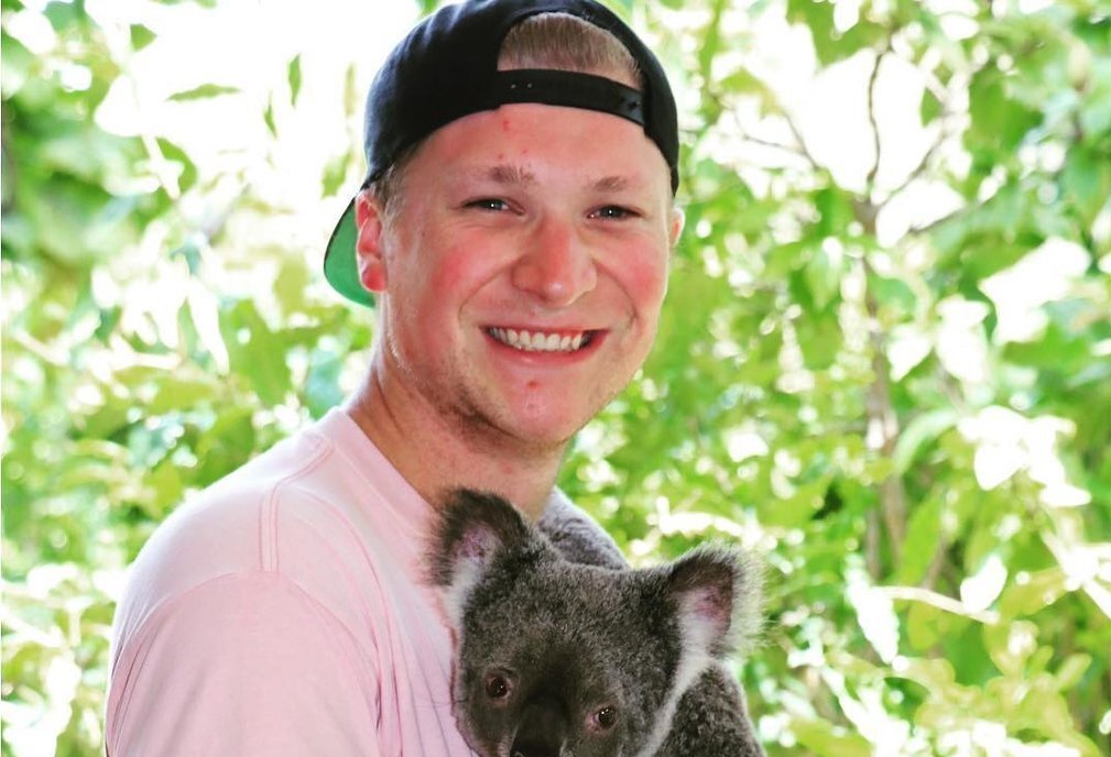 GUARANTEED JOB OPPORTUNITY - Work & Travel Australia Working Holiday in Australia