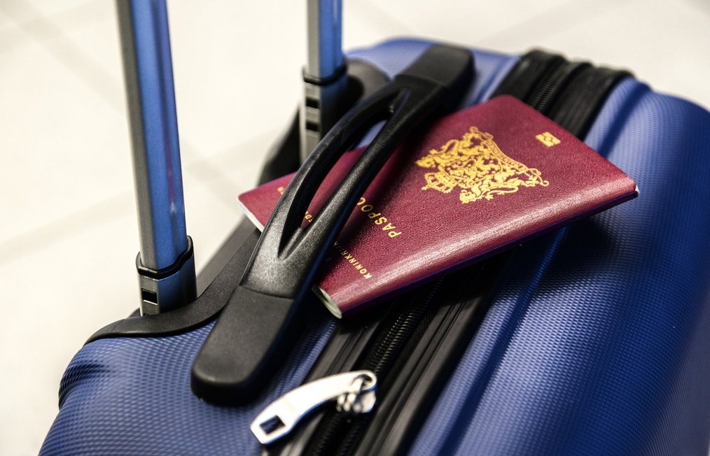 What to Pack for Study Abroad - Essentials